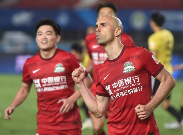 澳客电脑版-阿德里安称愿免薪当波兰主帅 承诺晋级2024欧洲杯